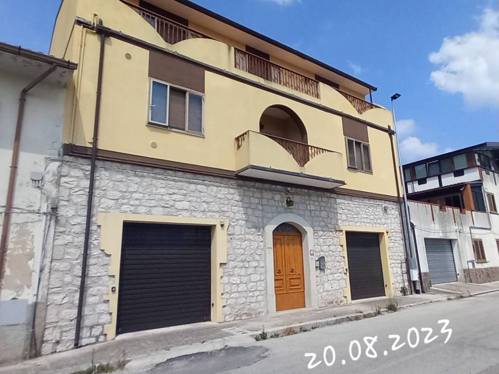 Casa indipendente a Sassinoro in Via Nazionale - Foto 3