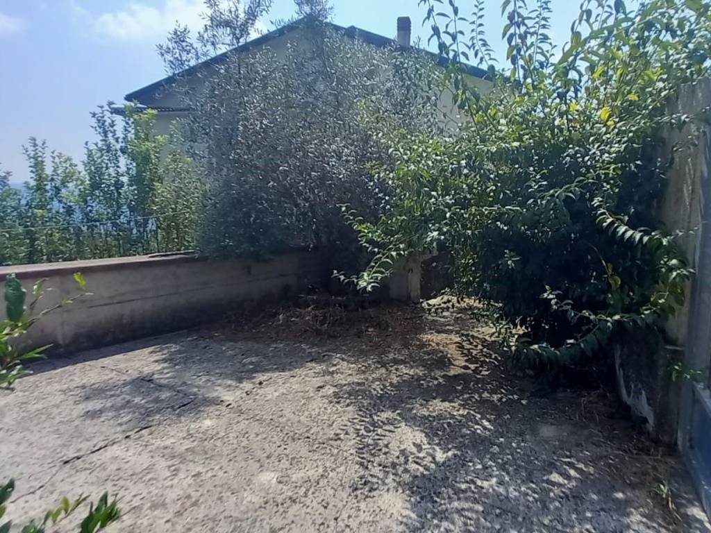 Casa indipendente a Sassinoro in Via Nazionale - Foto 5