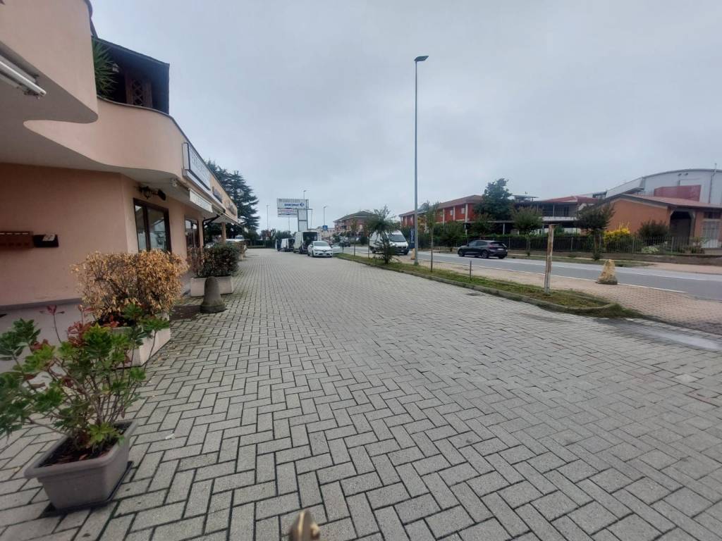 Immobile a Castagnito in Via Alba, 12 - Foto 2