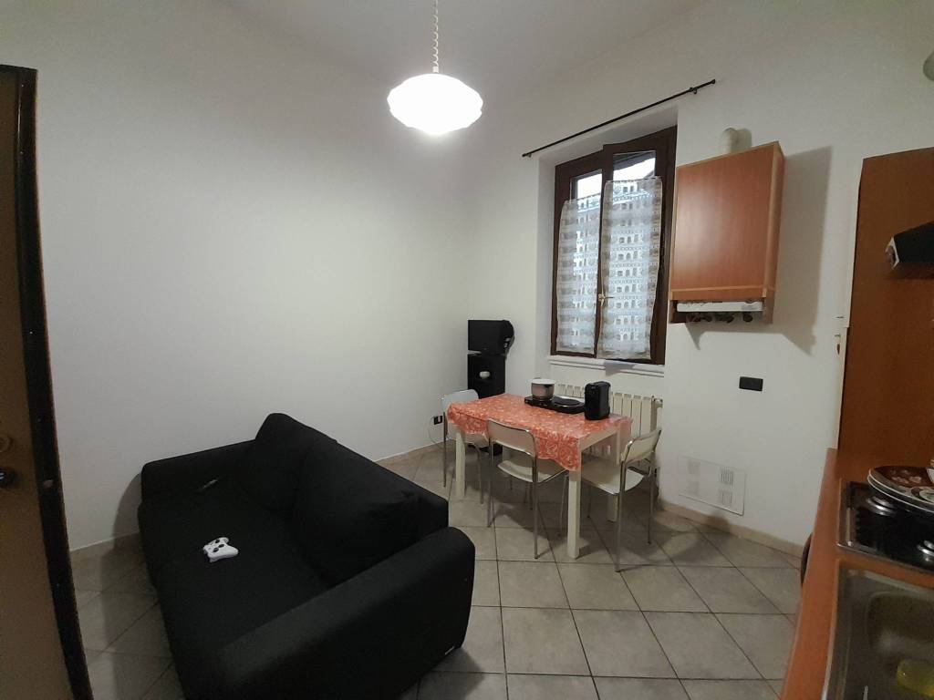 Appartamento a Novara in Viale Dante Alighieri, 35 - Foto 3