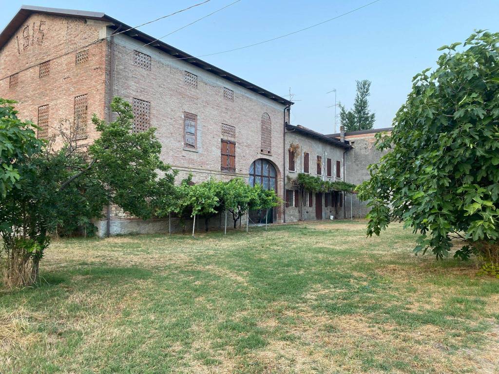 Rustico / casale a Casalgrande in Via San Bartolomeo - Foto 2