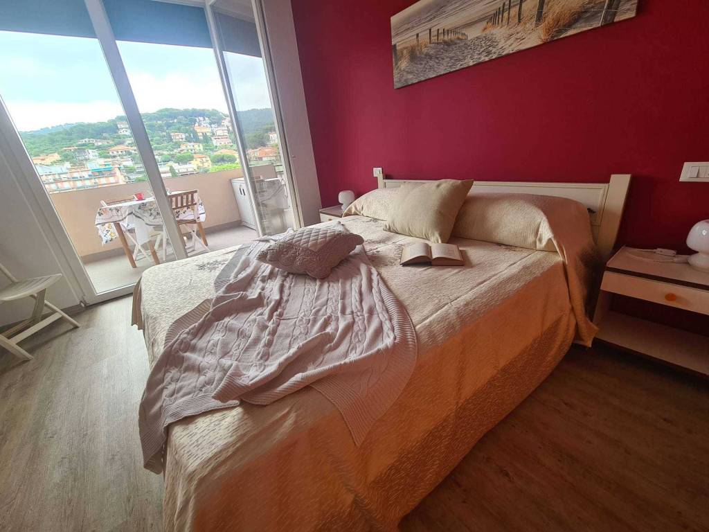 Appartamento a Andora in Via Cristoforo Colombo, 5 - Foto 2