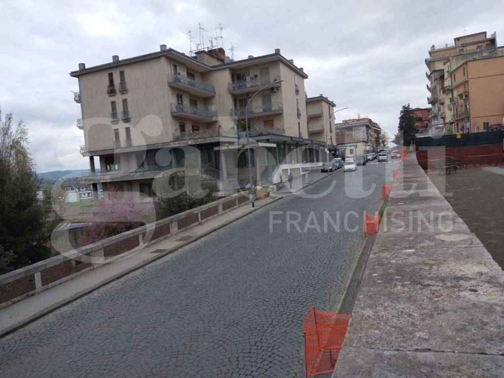 Box / garage a Benevento in Via del Pomerio, 3 - Foto 4