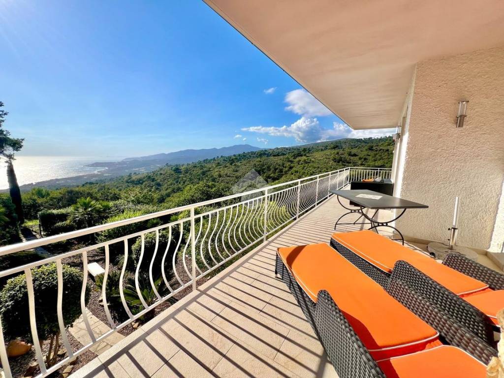 Villa a Cipressa in Strada Antica Torre, 75 - Foto 3