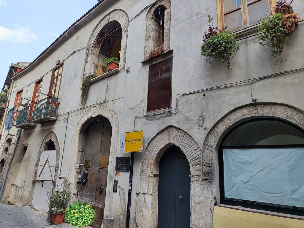 Appartamento a Benevento in Via Giuseppe Manciotti - Foto 2