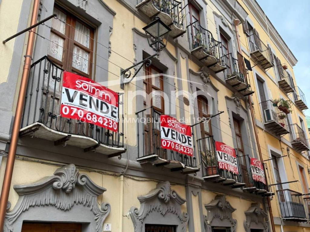 Appartamento a Cagliari in Via Sant'efisio, 23 - Foto 2