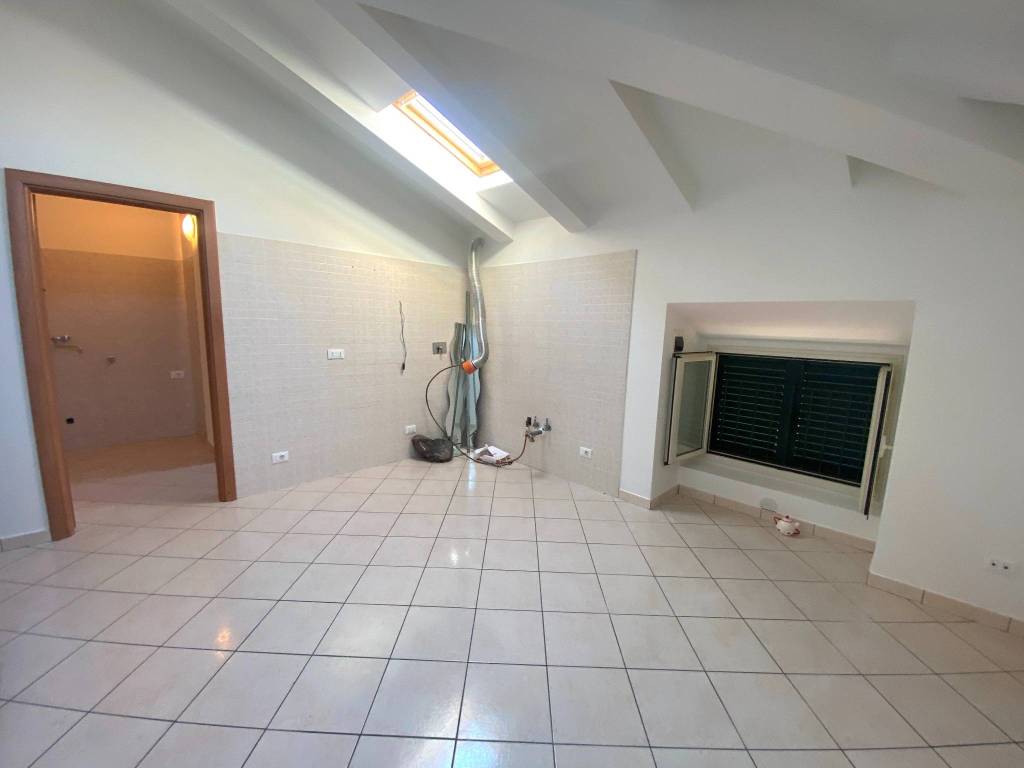Appartamento a Prato in Via dei Trebbi, 117 - Foto 3