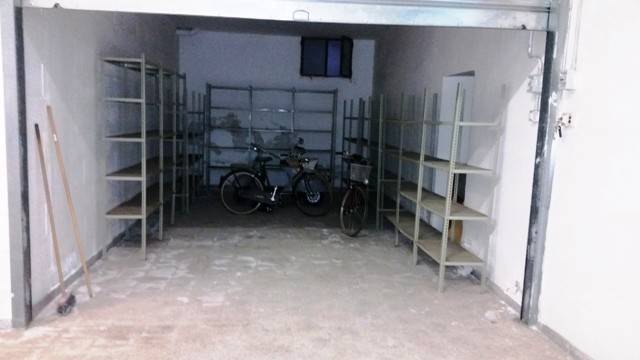 Box / garage a Bisceglie - Foto 2