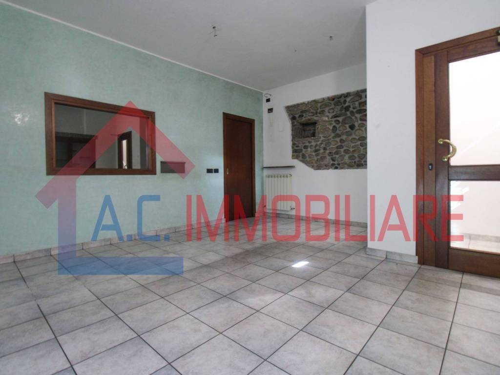 Appartamento a Ternate in Via Guglielmo Marconi, 1 - Foto 2