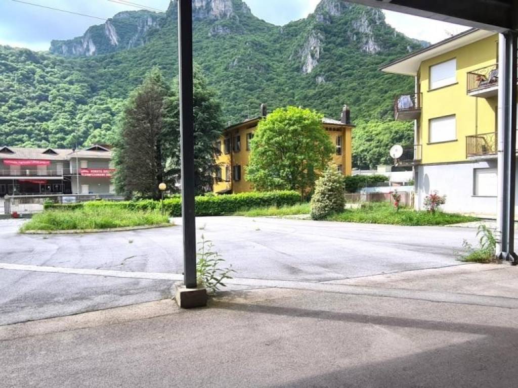 Immobile a Ballabio in VIA PROVINCIALE, 106 - Foto 2