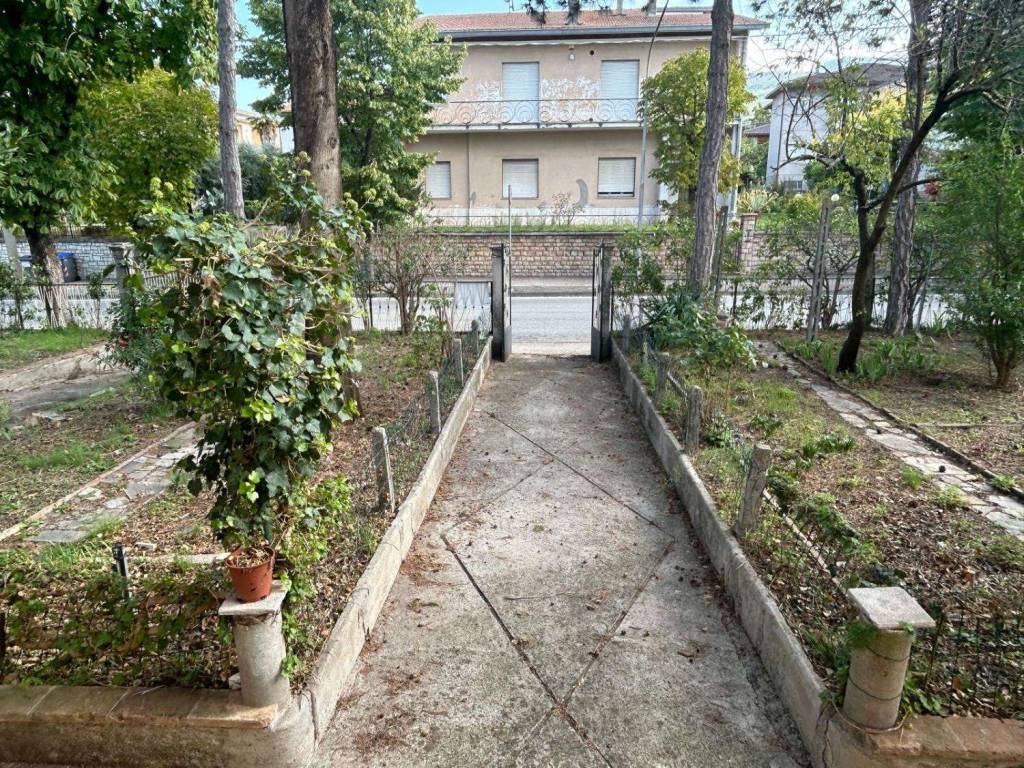 Villa a Foligno in Viale Roma, 100 - Foto 3