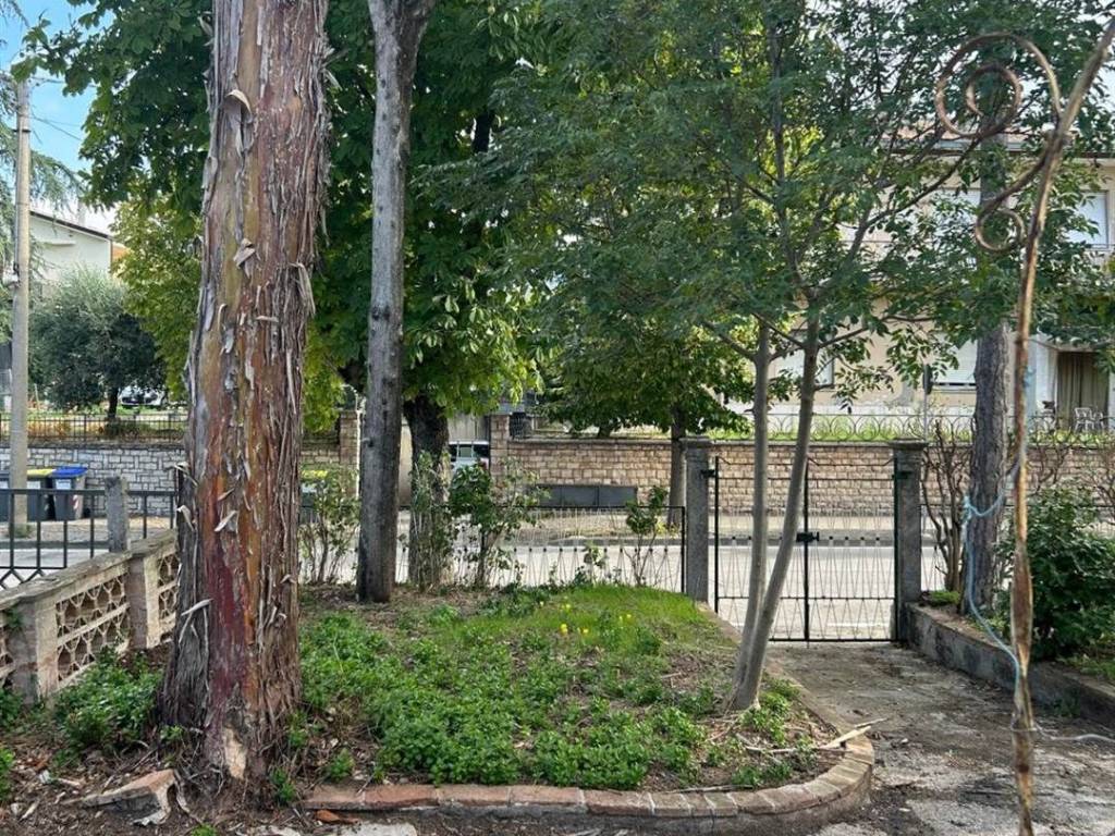 Casa indipendente a Foligno in Viale Roma, 100 - Foto 4