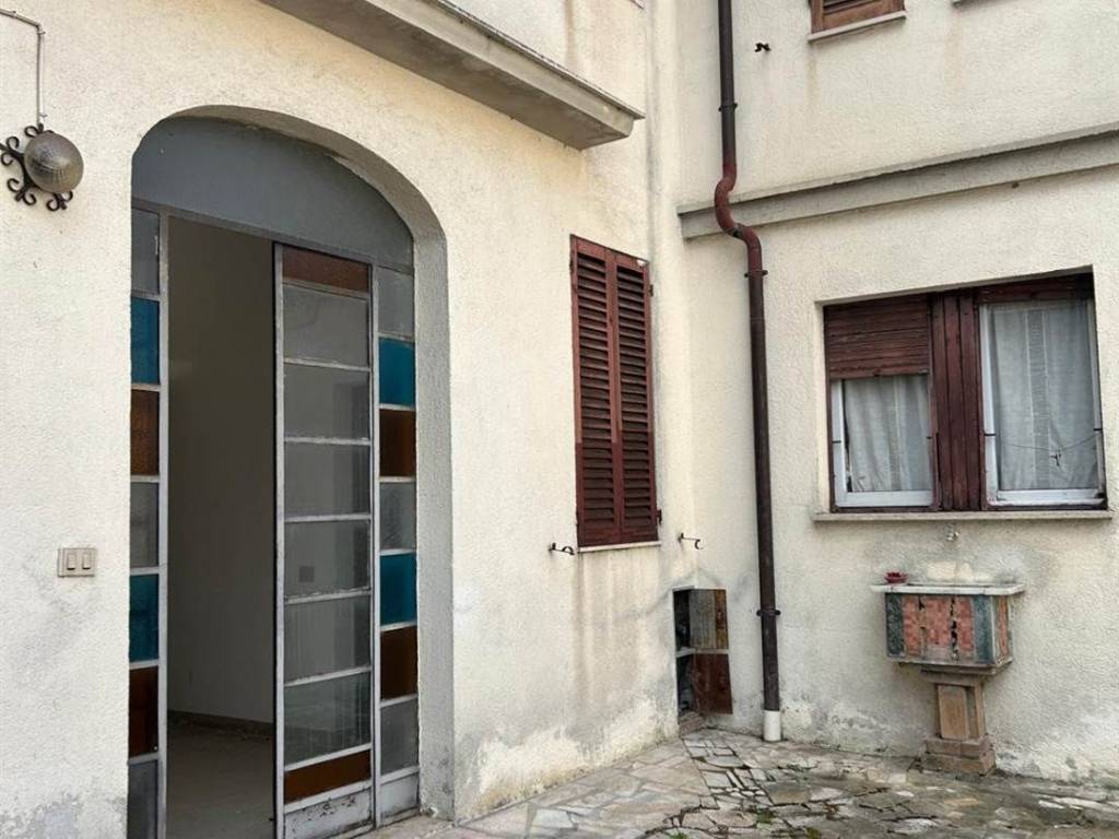 Casa indipendente a Foligno in Viale Roma, 100 - Foto 5