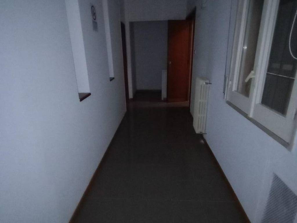 Palazzo / stabile a Trani in Corso Matteo Renato Imbriani, 43 - Foto 3