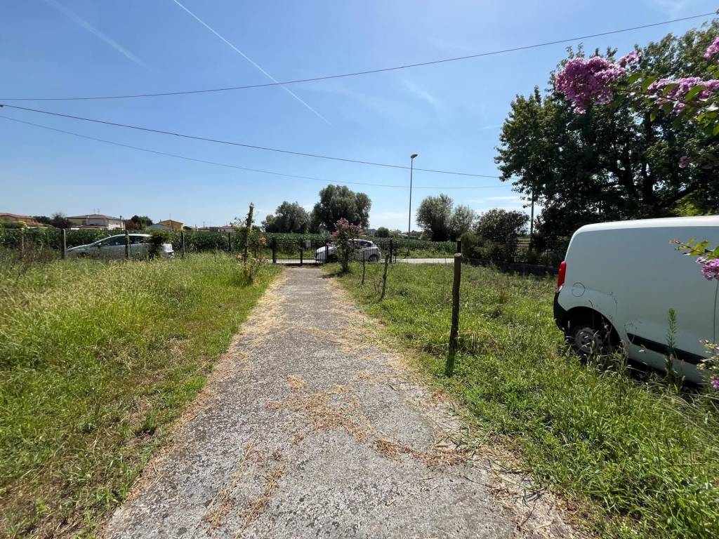 Villa a Rovigo in Via Volturno, 57 - Foto 3