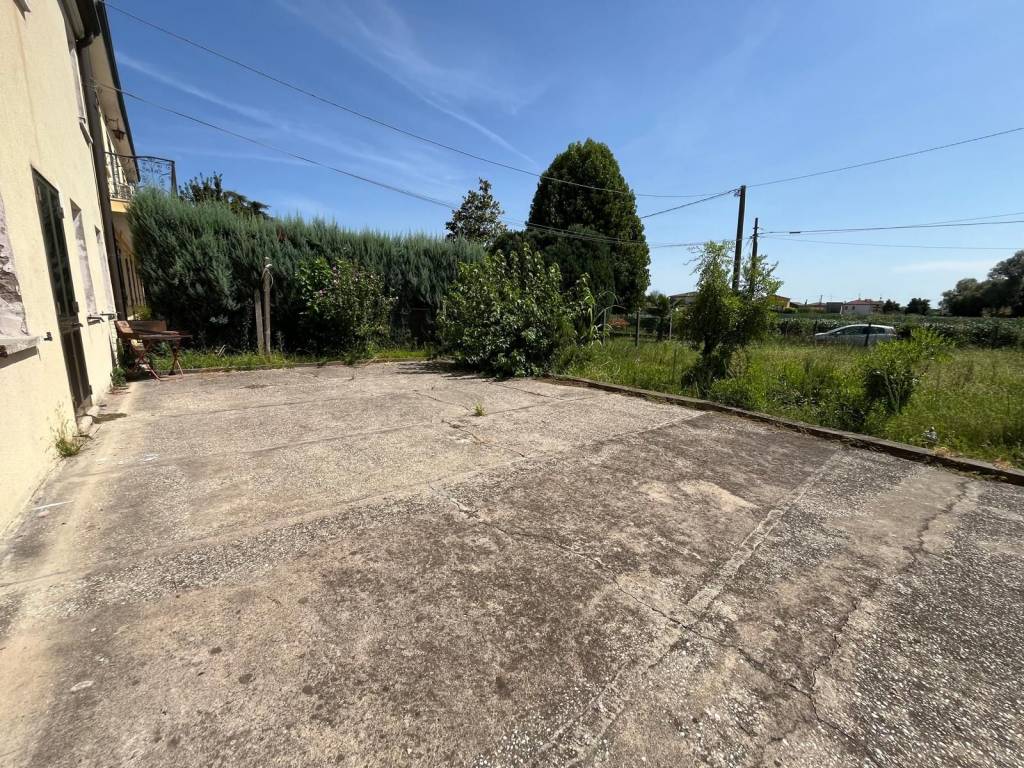 Villa a Rovigo in Via Volturno, 57 - Foto 4