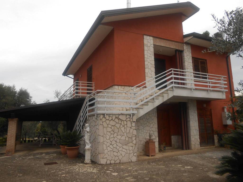 Villa a Montemiletto in Contrada Festola - Foto 4