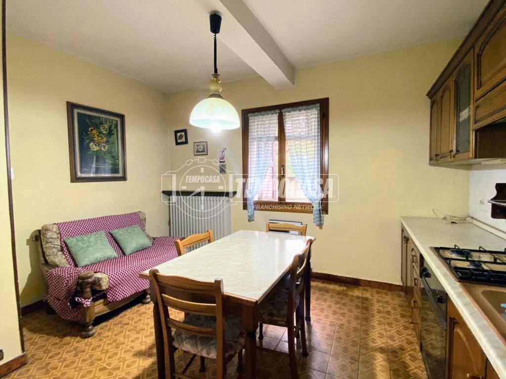 Casa indipendente a Bomporto in Via Ravarino Carpi 71 - Foto 3