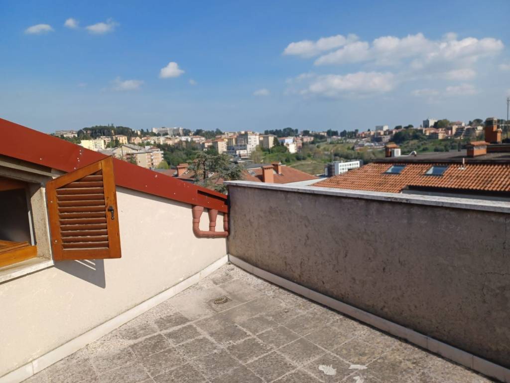 Appartamento a Macerata in Via Pietro Capuzi, 7 - Foto 2