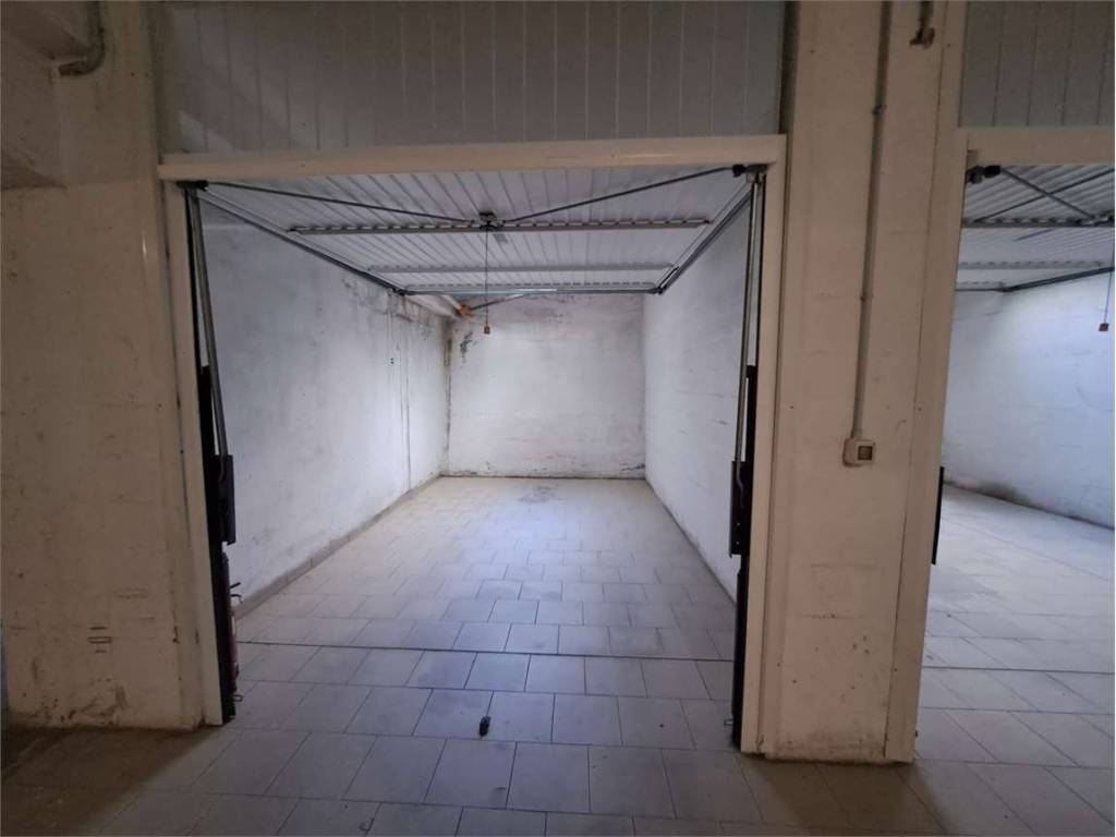 Box / garage a Perugia in Via Caduti del Lavoro , 95 - Foto 5