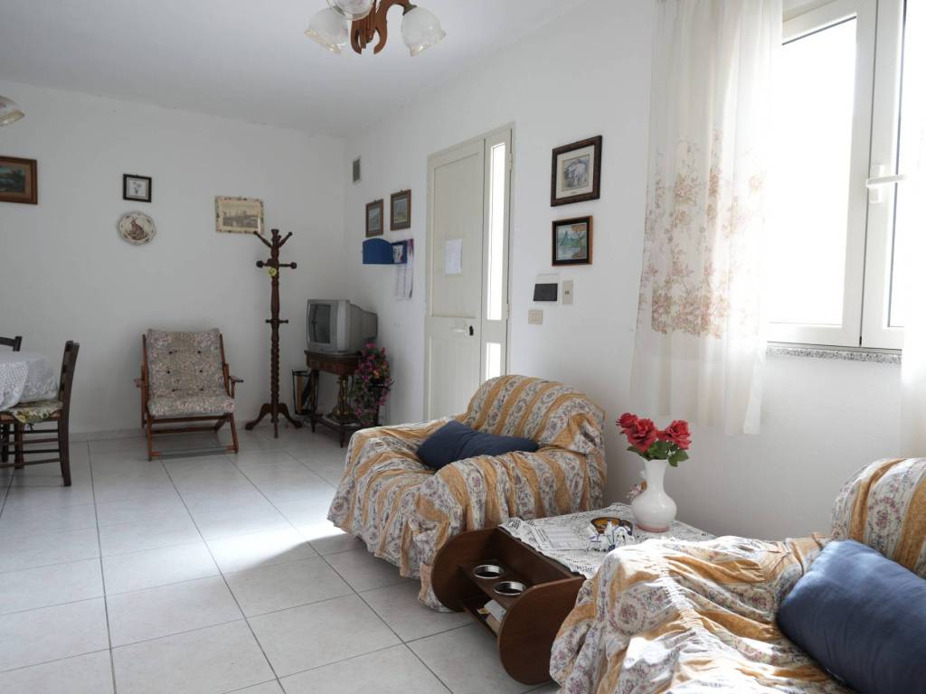 Appartamento a Torpè in Via Trento - Foto 4