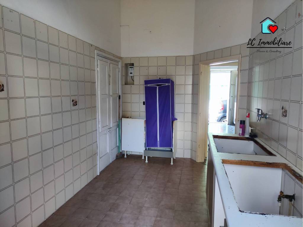 Appartamento a Taranto in Via Trani, 73 - Foto 5