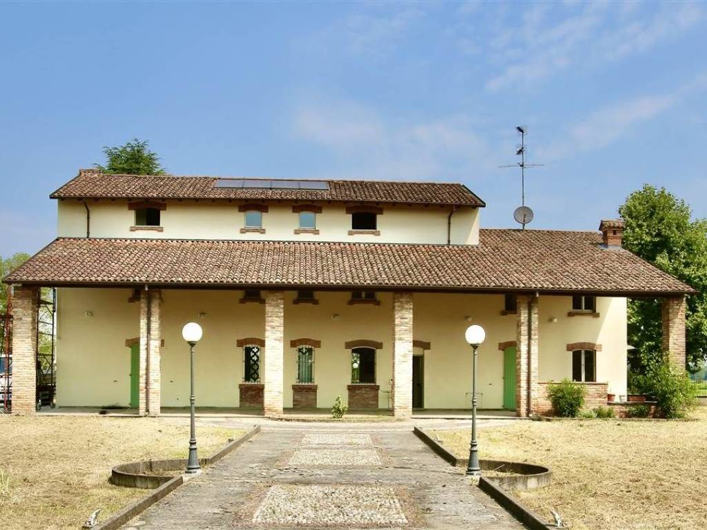 Casa indipendente a Casaletto ceredano in VIA PORTO , 17 - Foto 3