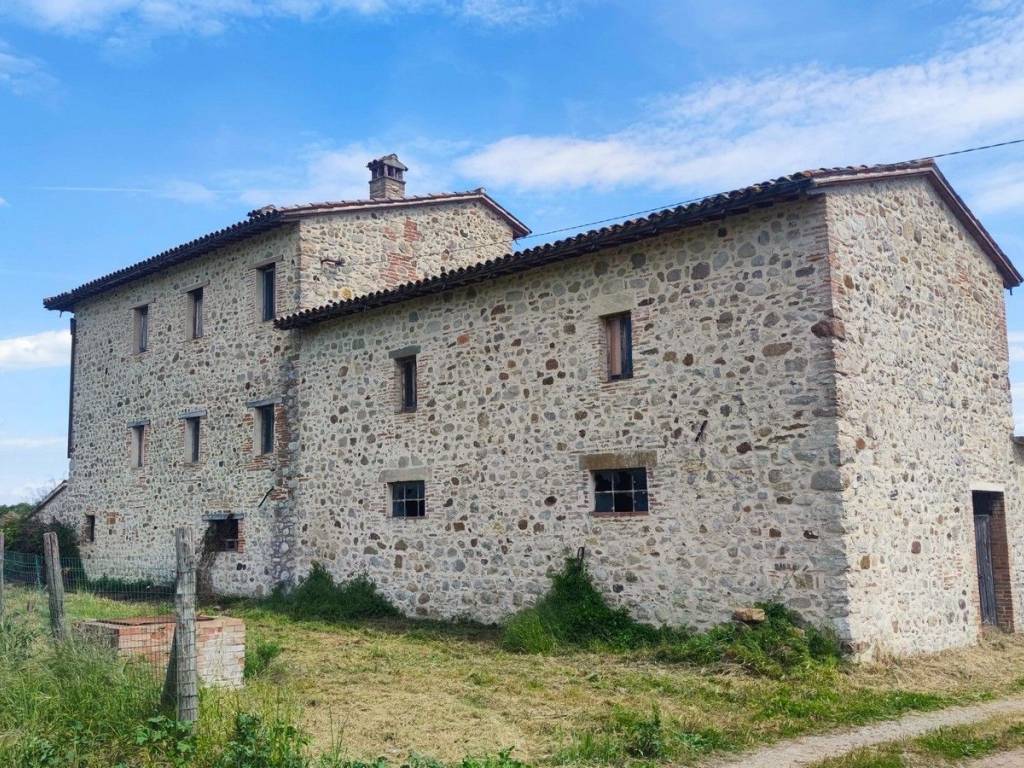 Rustico / casale a Monte castello di vibio in VIA DEL POGGIO - Foto 4