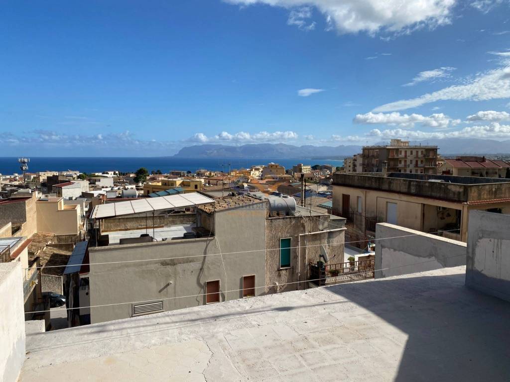 Casa indipendente a Castellammare del golfo in Via Margherita - Foto 3
