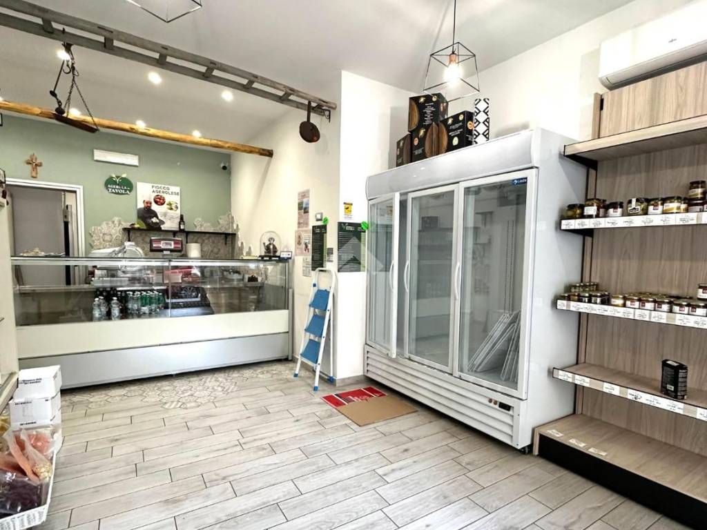 Box / garage a Scafati in Via Roma, 38 - Foto 5