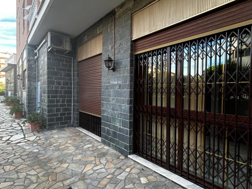 Appartamento a Andora in Viale Giuseppe Mazzini, 9 - Foto 2