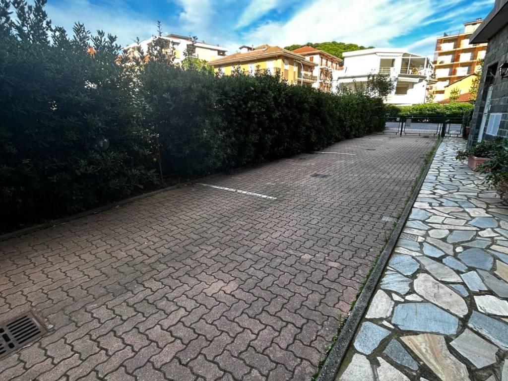 Appartamento a Andora in Viale Giuseppe Mazzini, 9 - Foto 4