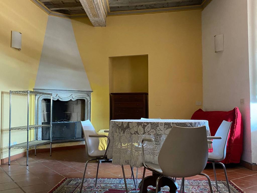 Appartamento a Castana in Via Castello, 15 - Foto 2