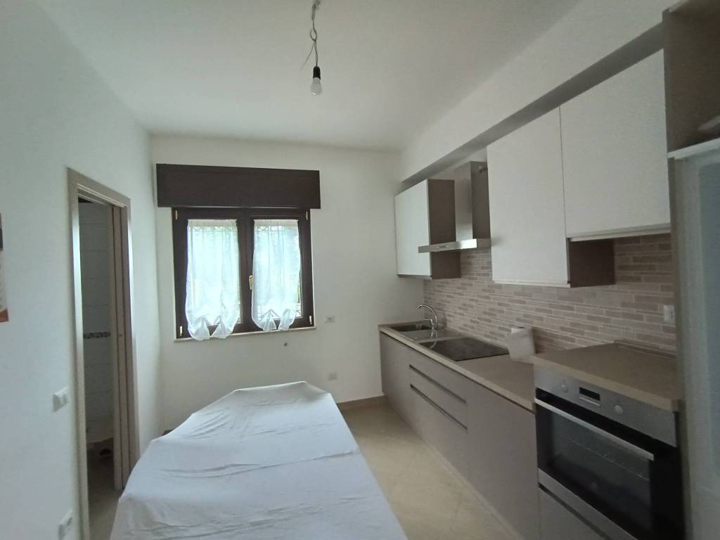 Casa indipendente a Pietradefusi in Via Roma - Foto 3