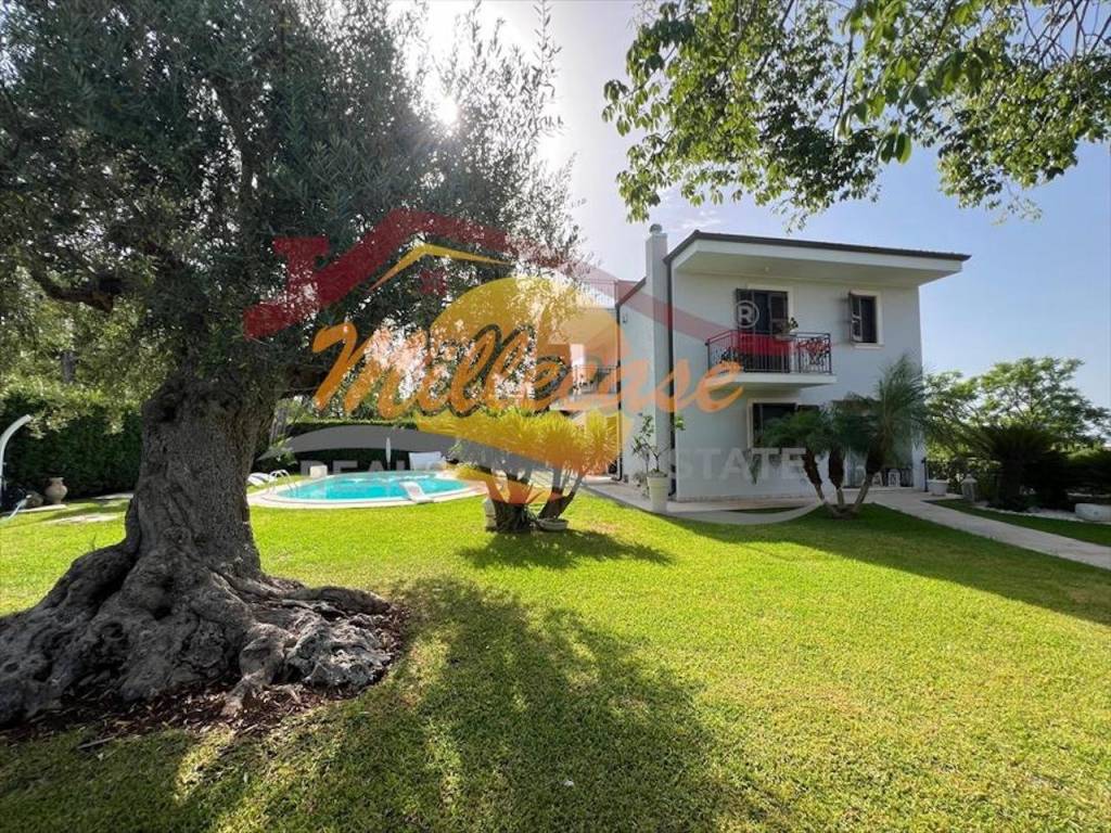 Villa a Siracusa in Strada Tremmilia - Foto 4