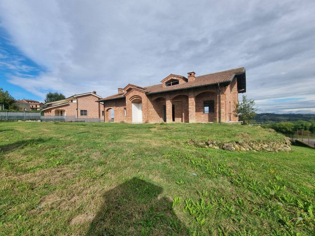 Villa a Casale monferrato in Corso Giovane Italia, 5 - Foto 2