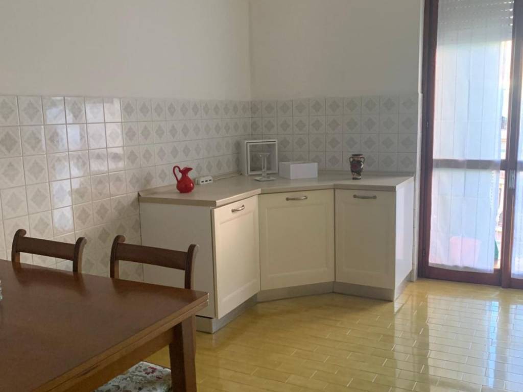 Appartamento a Alessandria in Corso Cento Cannoni - Foto 2