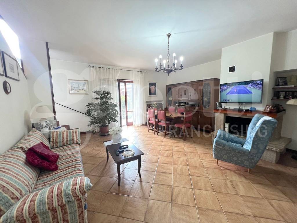 Villa a Isernia in Via San Leucio, 12 - Foto 4