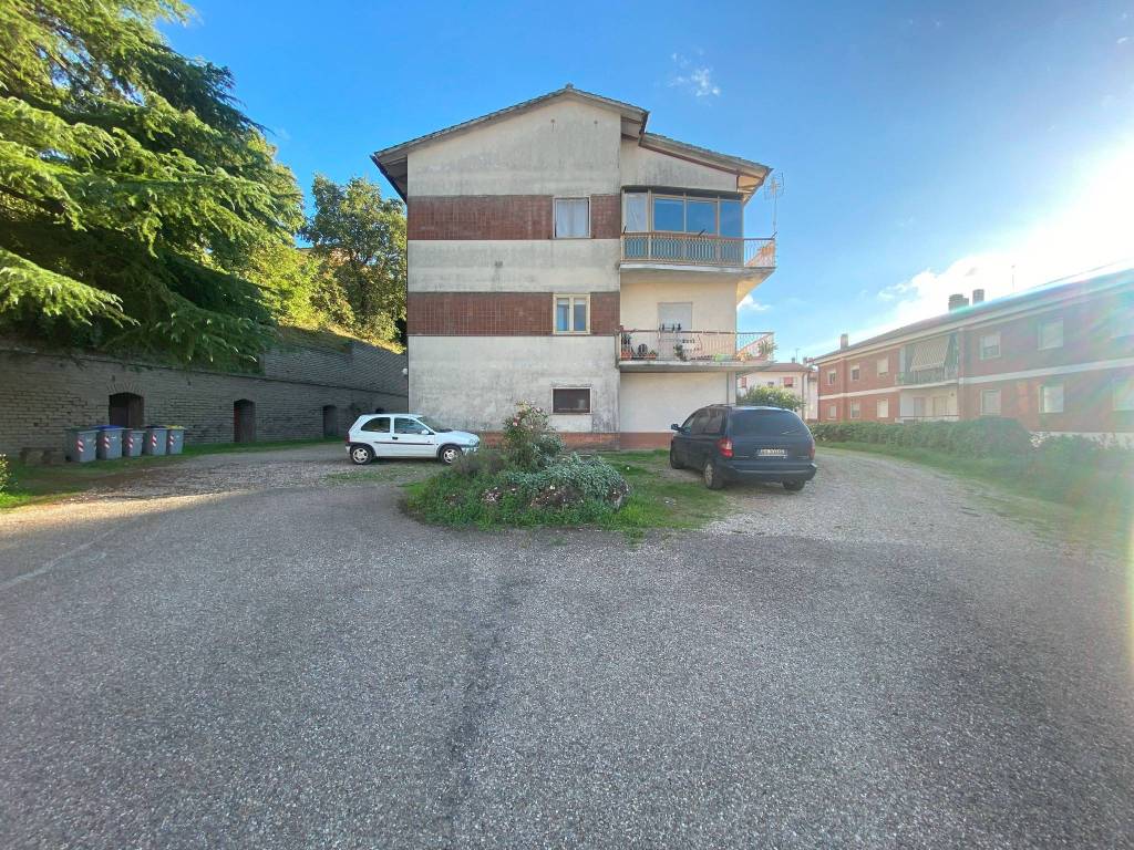 Appartamento a Montefiascone in Via Bastiglia - Foto 5