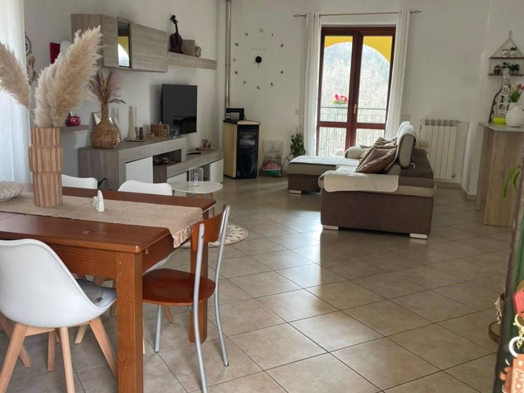Villa a Santo stefano di rogliano in Via Domenico Francesco Parisi, 2 - Foto 2