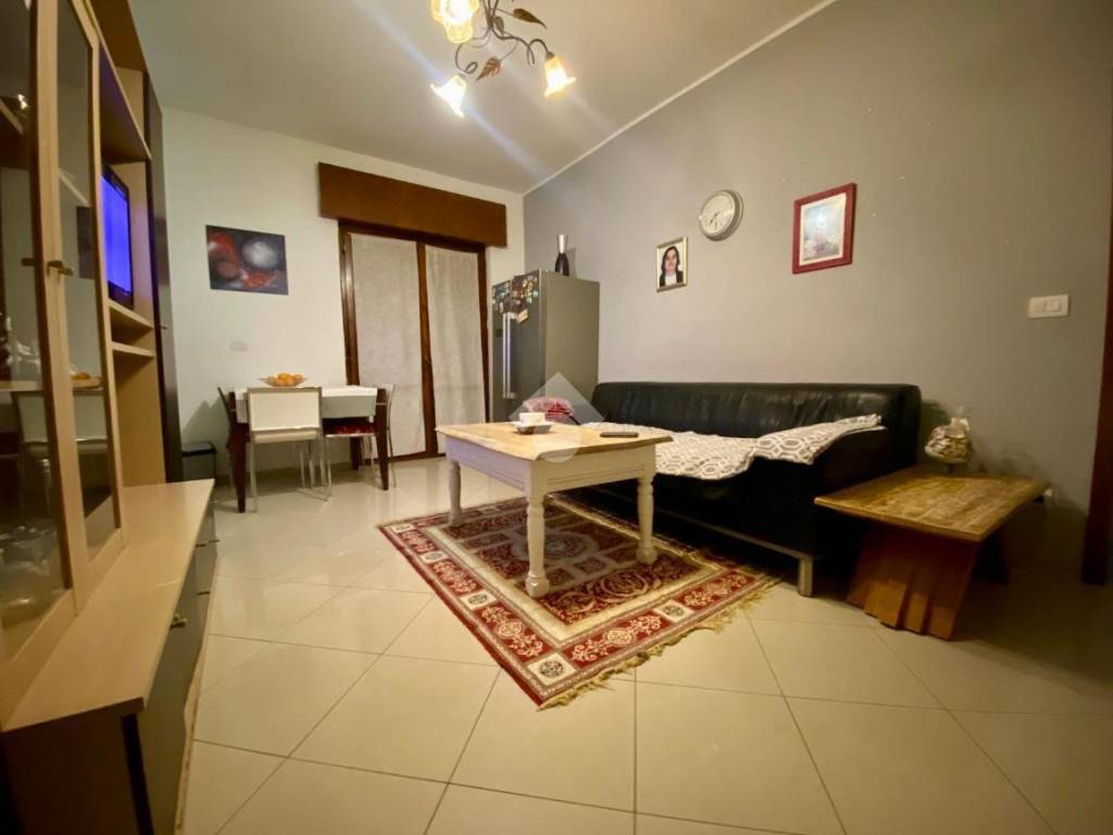 Appartamento a San giovanni lupatoto in Via IV novembre, 58 - Foto 2