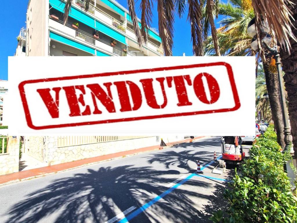 Appartamento a Spotorno in Lungomare Guglielmo Marconi - Foto 3