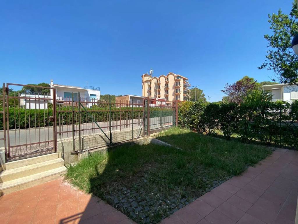 Villa a Bernalda in Piazzale Nord S.N.C. - Foto 4