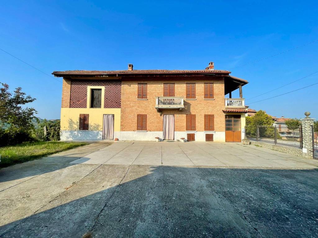 Casa indipendente a Govone in Via Piana, 11 - Foto 3