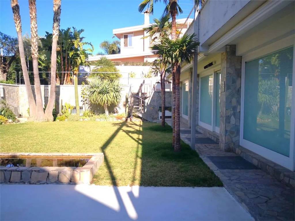 Villa a Simeri crichi in Viale Del Turismo - Foto 5