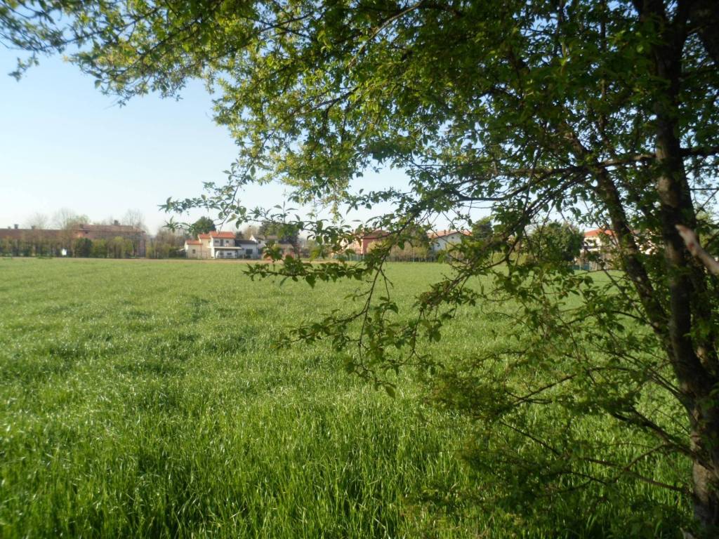 Terreno a Vicenza in Via Lago Maggiore - Foto 2