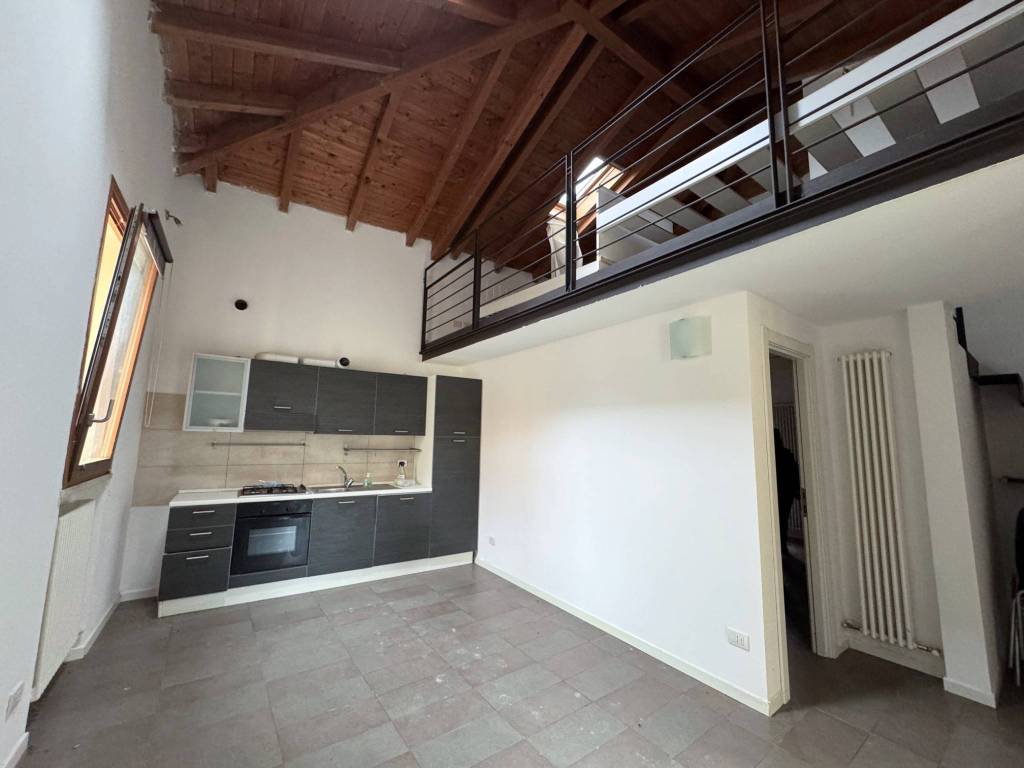 Appartamento a Piacenza in Via Lorenzo Valla - Foto 3