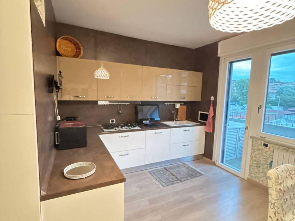 Appartamento a Mercogliano in Via Nazionale Torrette - Foto 4