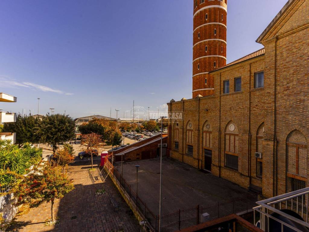 Casa indipendente a Civitanova marche in Via Fiume, 8 - Foto 4