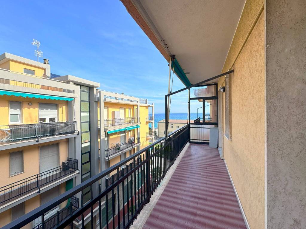Appartamento a Borgio verezzi in Via dei Fiori - Foto 2